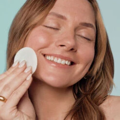 Nip+Fab Hyaluronic Fix EXTREME4 Micellar Pads -Care Product Store 4 2022 07 22 131613 11dd96daa3fc8c5e1119bc3ea0940038