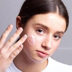 Balance Me Pure Skin Face Wash -Care Product Store 5060131094977 6 11dd96daa3fc8c5e1119bc3ea0940038