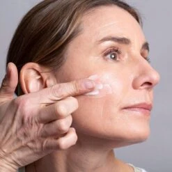 Balance Me Vitamin C Repair Serum -Care Product Store 5060131096070 5 11dd96daa3fc8c5e1119bc3ea0940038