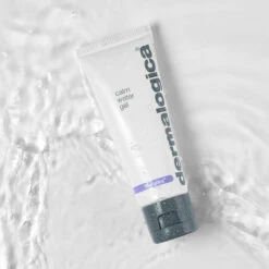 Dermalogica UltraCalming Calm Water Gel -Care Product Store Calm Water Gel 111268 lifestyle 1 11dd96daa3fc8c5e1119bc3ea0940038