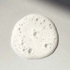 Dermalogica Clear Start Breakout Clearing Foaming Wash -Care Product Store Clearing Foaming Wash 111298 lifestyle 1 11dd96daa3fc8c5e1119bc3ea0940038