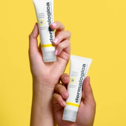 Dermalogica Invisible Physical Defense Mineral Sunscreen SPF30 -Care Product Store Invisible Physical Defense 02 11dd96daa3fc8c5e1119bc3ea0940038