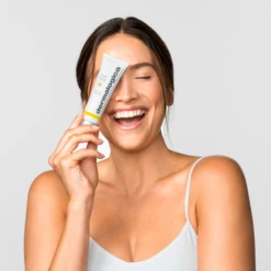 Dermalogica Invisible Physical Defense Mineral Sunscreen SPF30 -Care Product Store Invisible Physical Defense 08 11dd96daa3fc8c5e1119bc3ea0940038