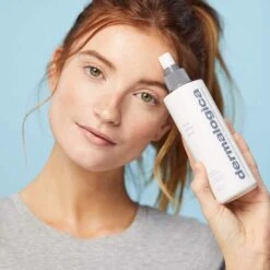 Dermalogica Multi Active Toner -Care Product Store Multi Active Toner 110616 lifestyle 2 11dd96daa3fc8c5e1119bc3ea0940038